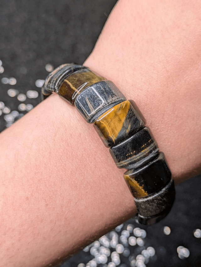Bracelet œil de faucon 