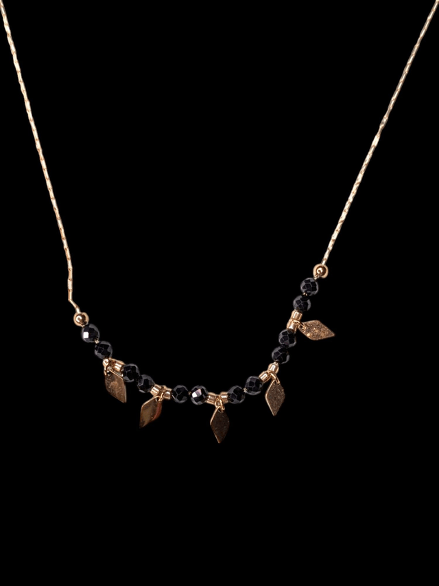 Collier plume spinelle 
