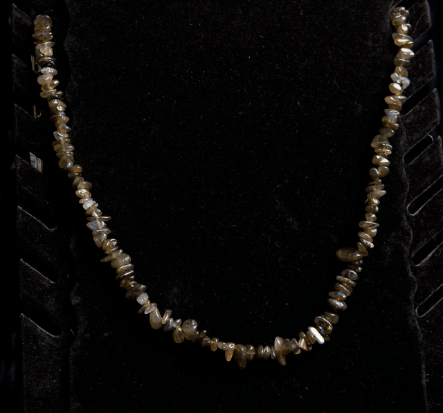 Collier pierres irrégulières (7 modèles)