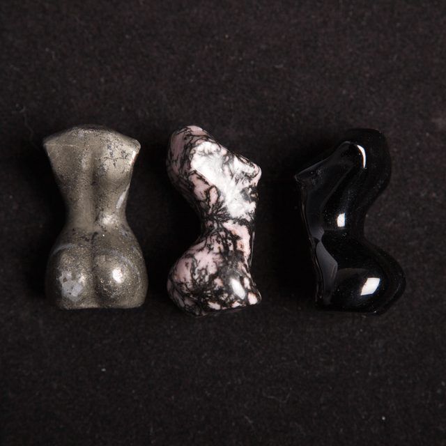 Statuette femme (3 modèles)