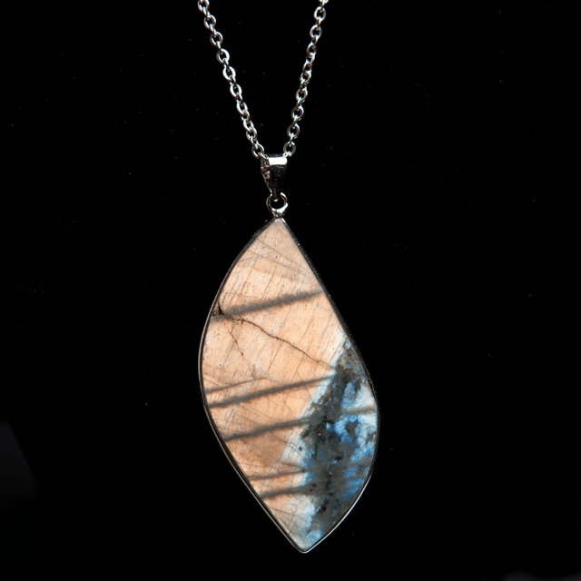 Pendentif labradorite forme libre (3 modèles)