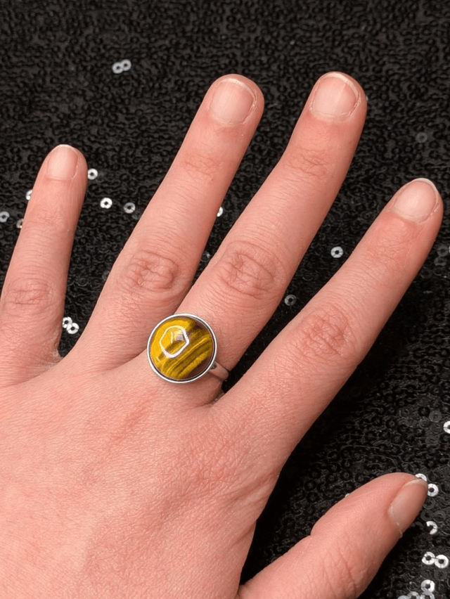 Bague pierres classique