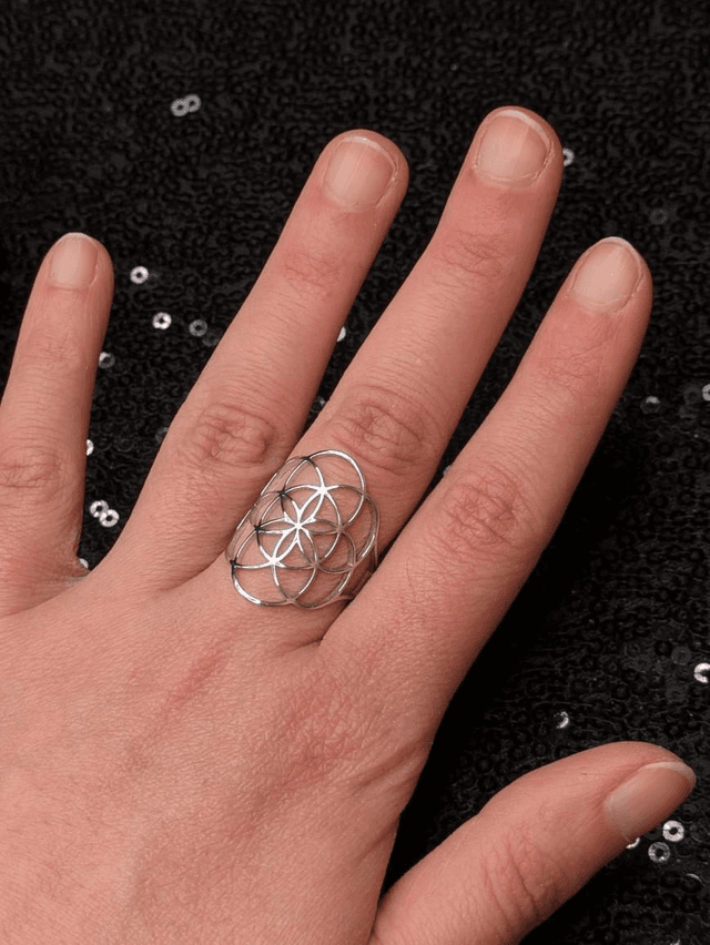 Bague fleur de vie