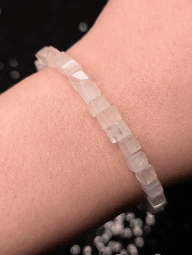Bracelet quartz rose carré 