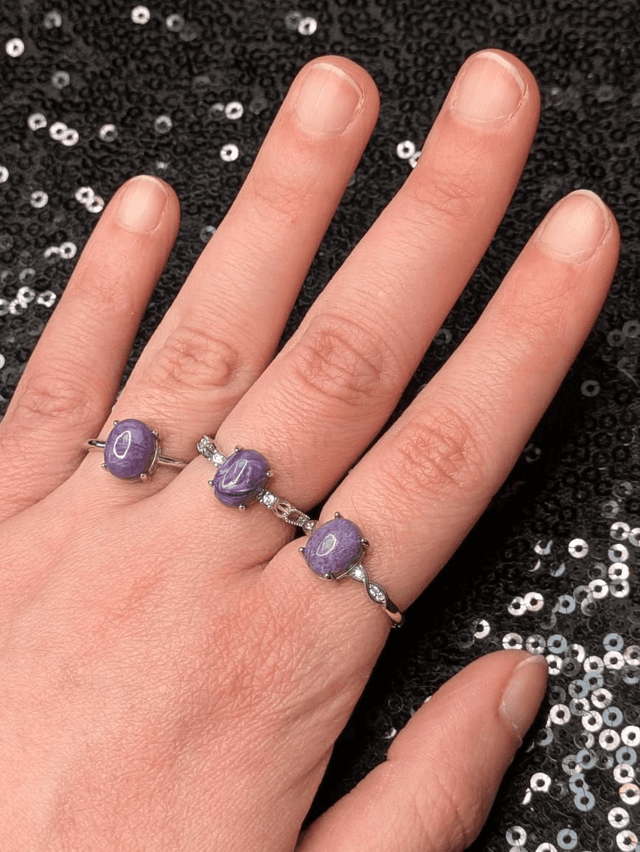 Bague charoïte