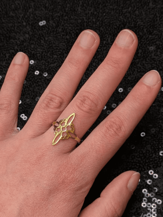 Bague nœud de sorcière 