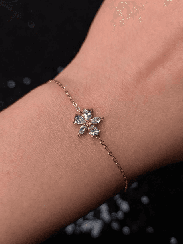 Bracelet zirconium fleur